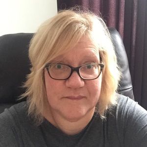 Meet your Posher, Lisa